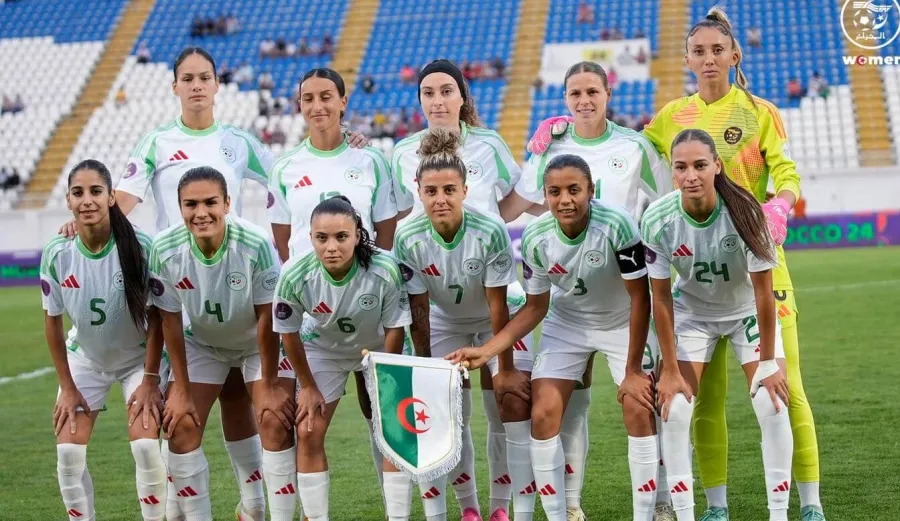 المنتخب الجزائري النسوي