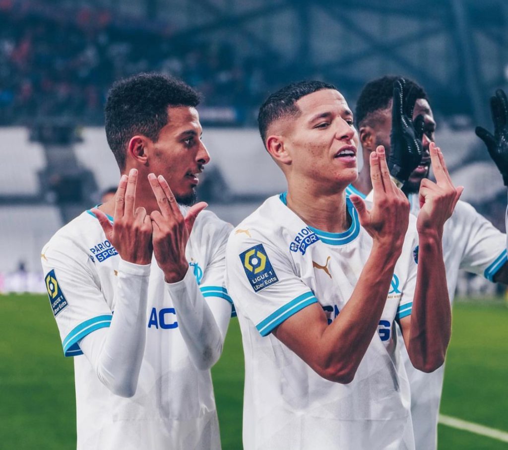 أوناحي وحارث