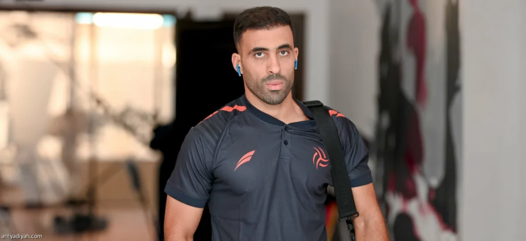 رسمياً.. حمدالله يقود هجوم الشباب أمام الخليج