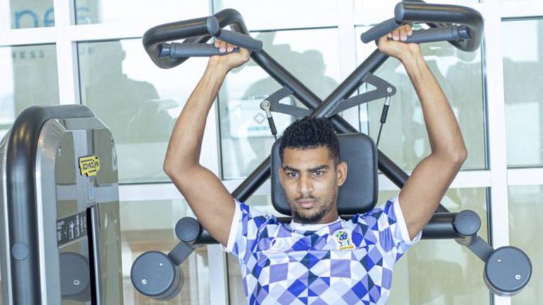 منتخب تنزانيا يستعد لمواجهة المغرب بحصة تدريبية داخل القاعة