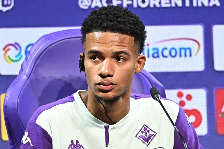 ريتشاردسون يرفض عرض إعارة إلى تولوز وسط غموض يلف مستقبله مع فيورنتينا