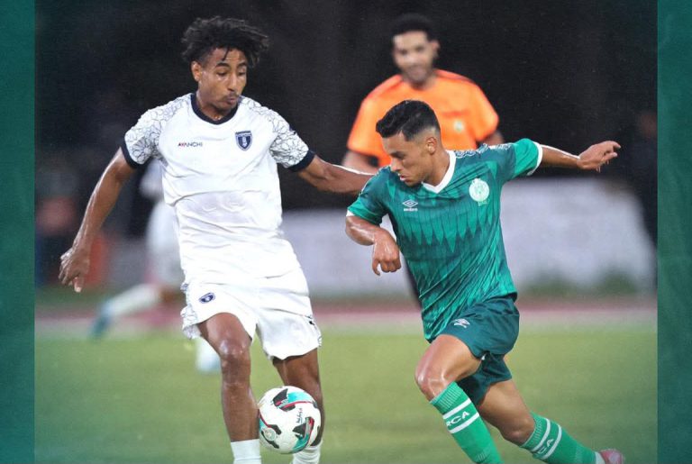 التعادل يحسم المباراة الودية بين الرجاء الرياضي واتحاد يعقوب المنصور