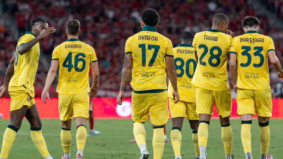 نجم ميلان يوافق على الانتقال للدوري الانجليزي