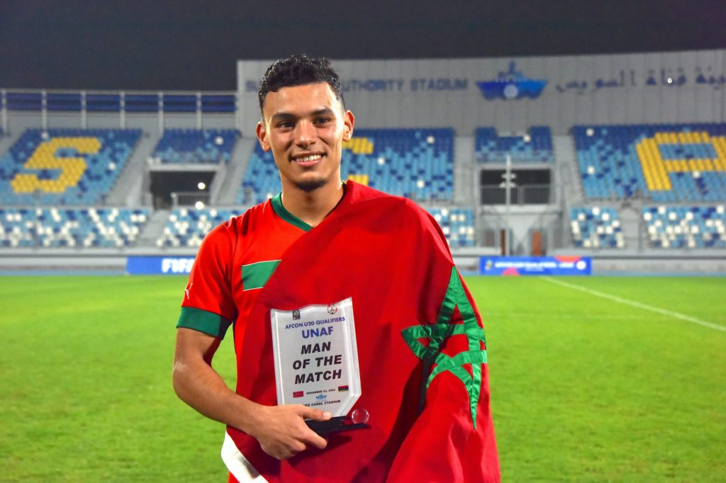 الرجاء الرياضي ينجح في ضم معاد الضحاك من اتحاد تواركة