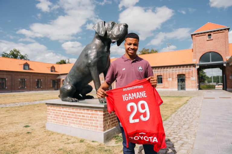 حمزة إيغامان يوقع رسميًا مع ليل الفرنسي حتى 2030