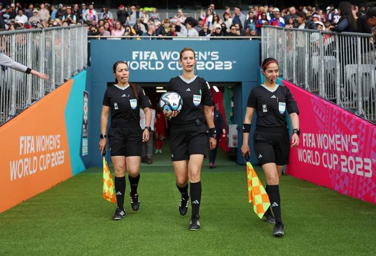 غياب الحكمات المغربيات عن مونديال السيدات U17 يُثير الاستغراب رغم استضافة المغرب للبطولة