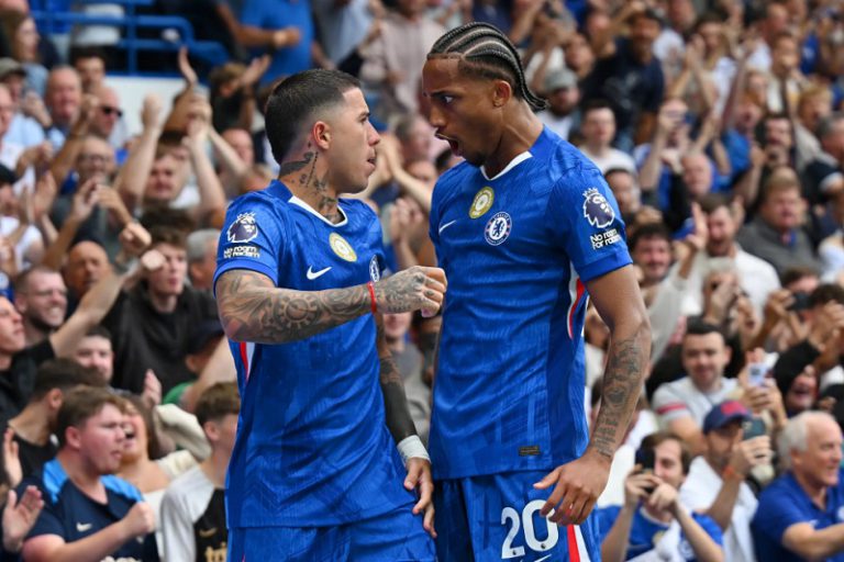 تشيلسي يتجاوز فولهام بثنائية ويرفع رصيده إلى 7 نقاط في الدوري الإنجليزي