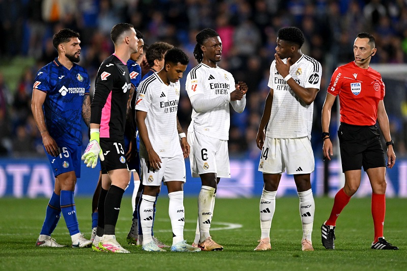 ضربة جديدة لريال مدريد بعد إصابة أحد نجومه