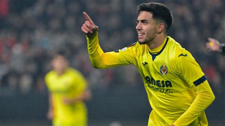 عودة إلياس أخوماش بعد إصابة طويلة تعيد الأمل لفياريال والمنتخب المغربي