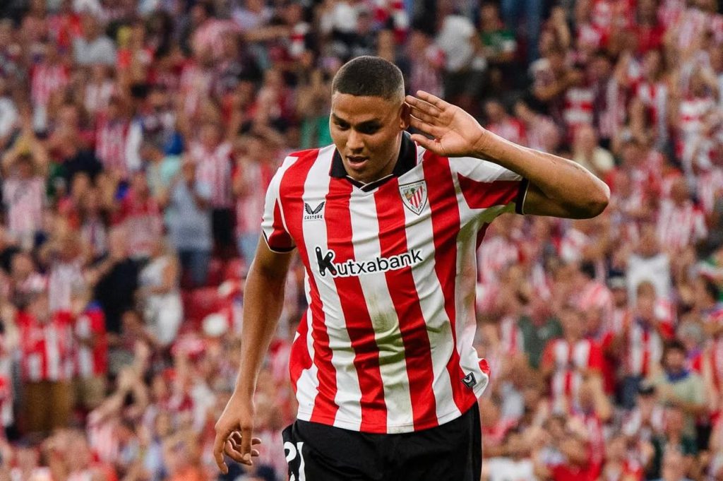 سنادي و الواحدي وطالبي..أسود يتألقون مع انطلاق الدوريات الأوروبية