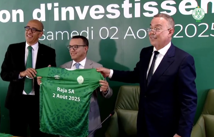 لقجع: الرجاء والوداد والجيش الملكي قاطرة الكرة المغربية.. وتحويل الرجاء لشركة خطوة نحو المستقبل