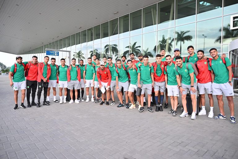 بعثة المنتخب المغربي المحلي تتوجه إلى أوغندا لمواجهة السنغال في نصف نهائي “الشان”