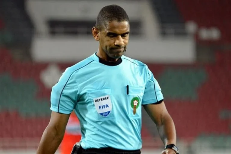 كأس أمم أفريقا للمحليين .. الكاف يُعين الكزاز لغرفة الفار خلال مباراة النيجر وغينيا