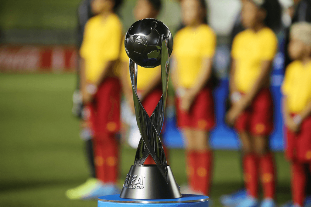 81 حكماً لإدارة مباريات كأس العالم تحت 17 عاماً في قطر