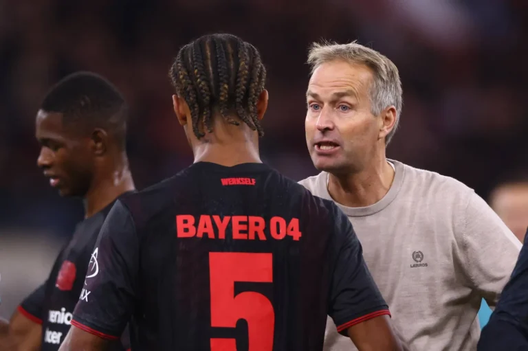 هيولماند: الحرية سر نجاح فريقي أمام فرانكفورت