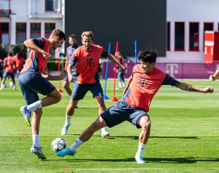 هاري كين يهاجم إدارة بايرن: التشكيلة الحالية "ضعيفة