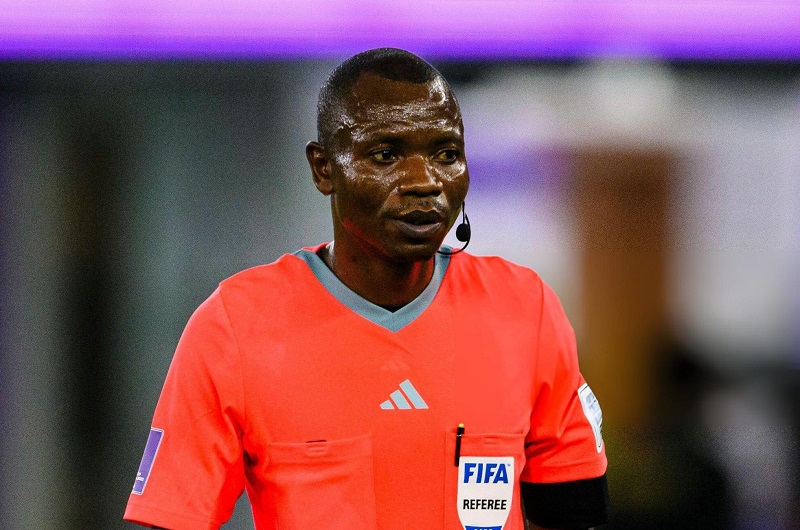 الكونغولي جون جاك ندالا يقود مباراة المغرب والنيجر في تصفيات كأس العالم 2026