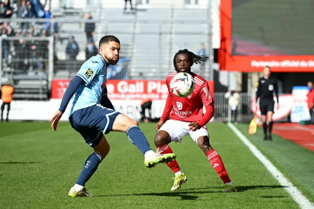 وليد الحجام ينهي عقده مع لوهافر الفرنسي