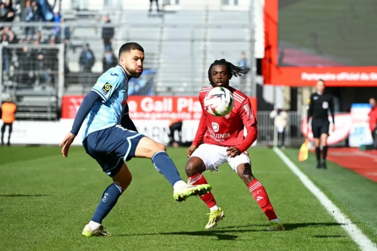 وليد الحجام ينهي عقده مع لوهافر الفرنسي