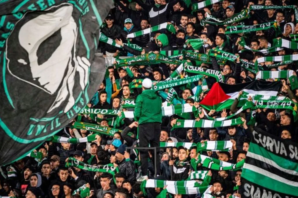 ألتراس الرجاء تتجه لمقاطعة مباراة الجيش الملكي