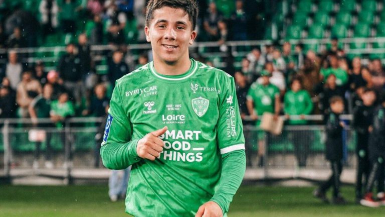 بوشواري يقترب من الانضمام إلى طرابزون سبور التركي