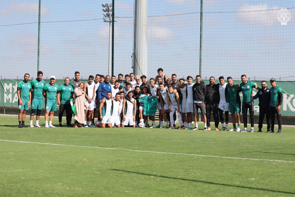 الرجاء الرياضي ينظم حفل غداء تحفيزاً للاعبيه والطاقم التقني