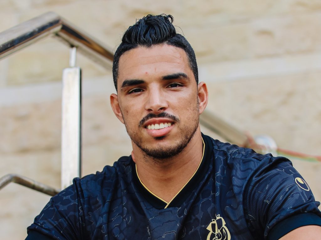 الفتح الرياضي يقدم الحارس أيوب لكرد بطريقة عالمية