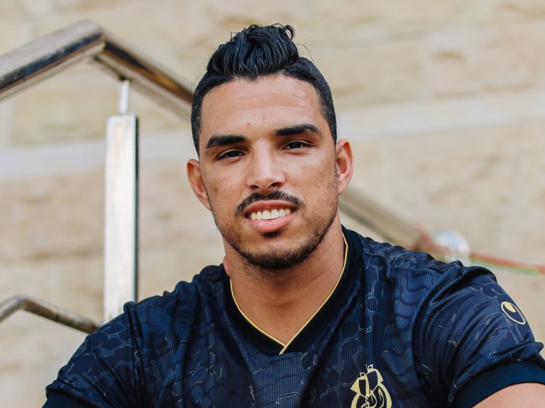 الفتح الرياضي يقدم الحارس أيوب لكرد بطريقة عالمية