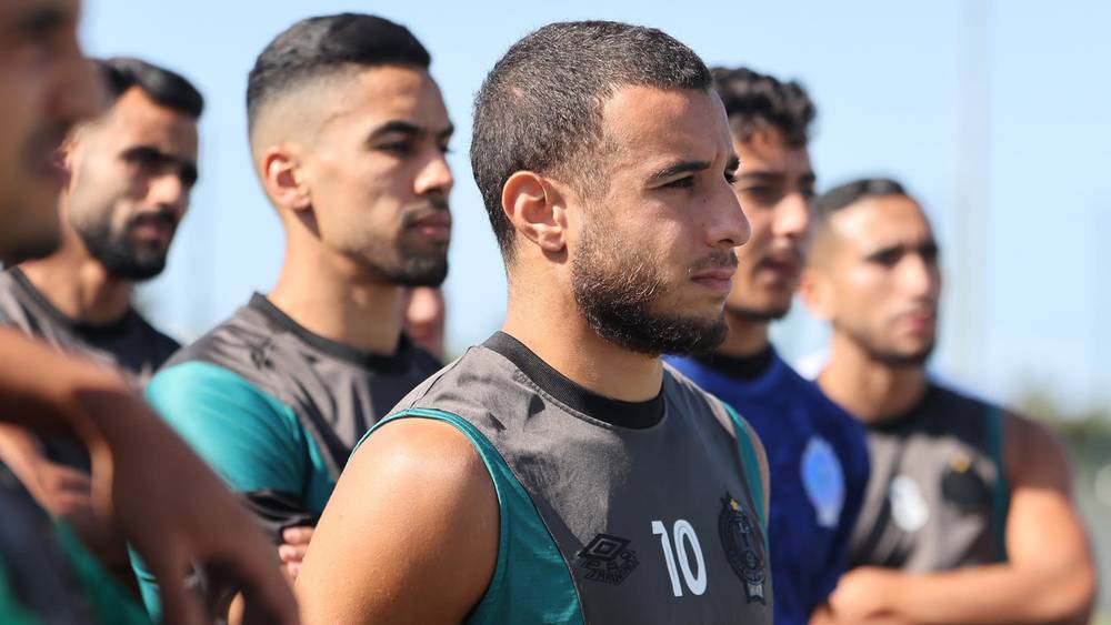 الرجاء الرياضي يواصل استعداداته لمواجهة الفتح في غياب نجميه