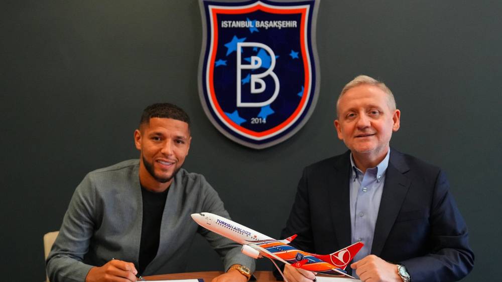 رسميًا.. باشاك شهير يقدّم المغربي أمين حارث بعد انضمامه من مارسيليا