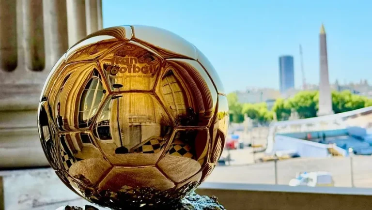 الكرة الذهبية