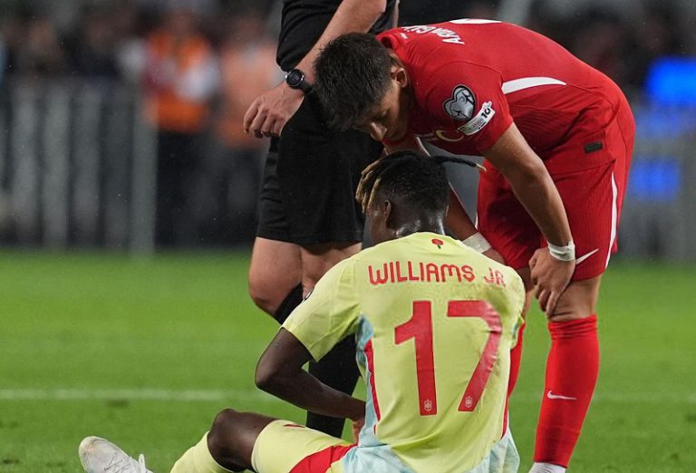 إصابة نيكو ويليامز تهدد مشاركته في دوري الأبطال