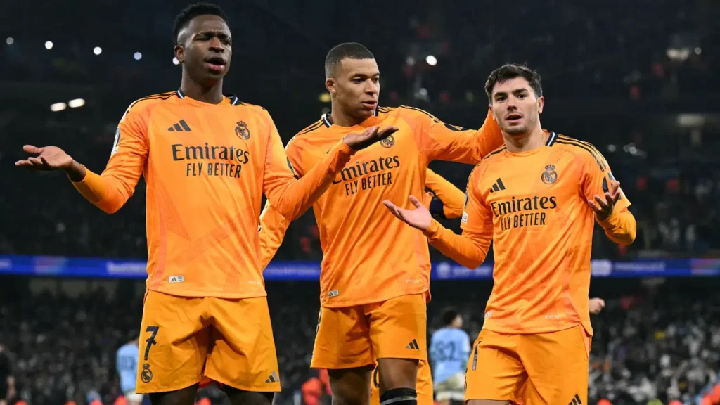 دياز يقود وسط ريال مدريد أساسياً أمام سوسيداد