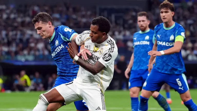 رودريجو يكشف موقفه من الرحيل عن ريال مدريد