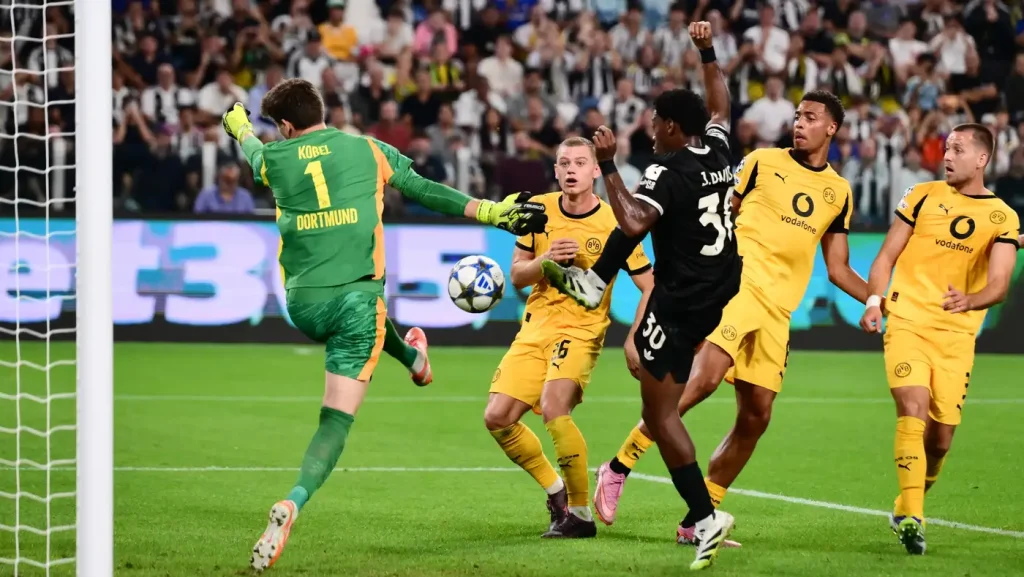يوفنتوس يخطف تعادلاً مثيراً أمام دورتموند برباعية