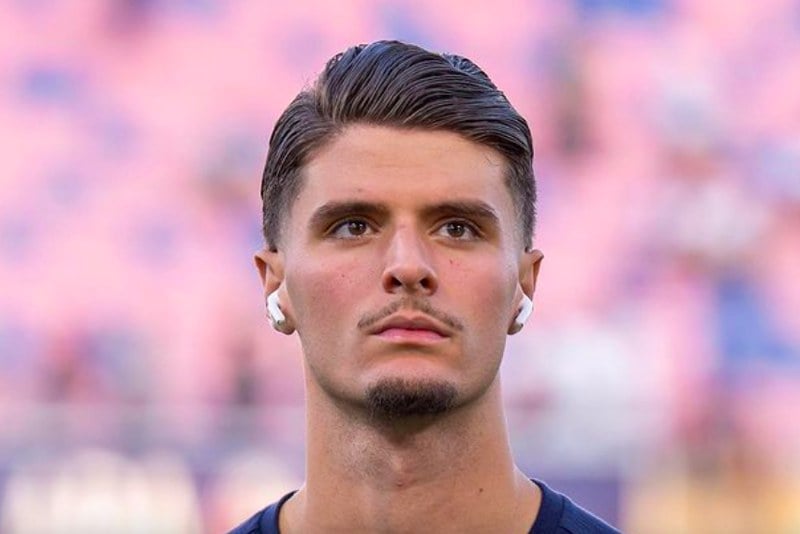 إصابة الدولي المغربي أسامة العزوزي توقفه عن الملاعب