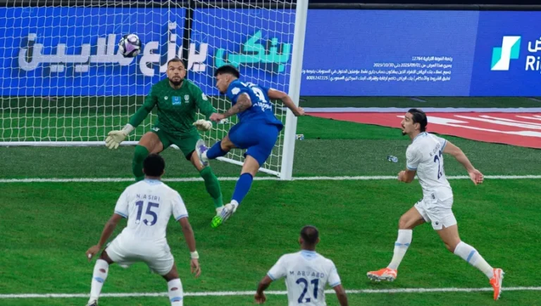 الهلال ضد الأخدود