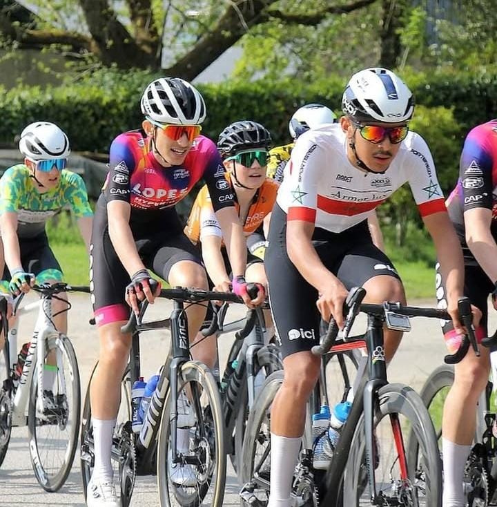 بطولة العالم للدراجات على الطريق: مروان خربوشي وياسين محاح في تجمع إعدادي دولي بكيغالي.