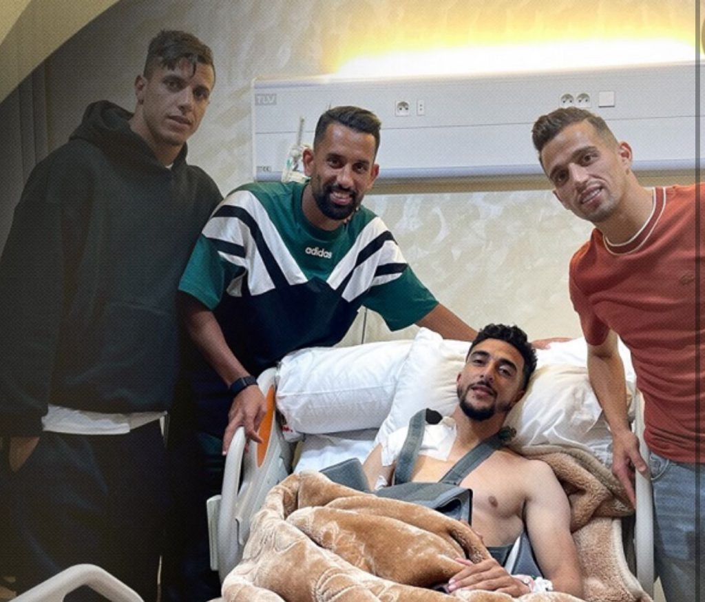 حدراف يشكر مكونات الجيش الملكي بعد نجاح عمليته الجراحية