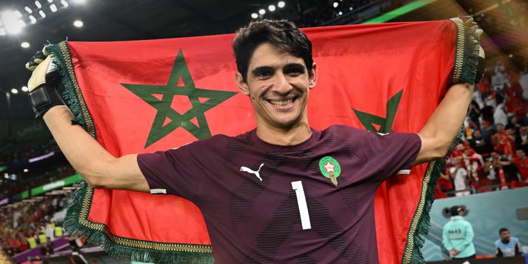 ياسين بونو .. مركب مولاي عبد الله تحفة كروية ستخدم كرة القدم الوطنية