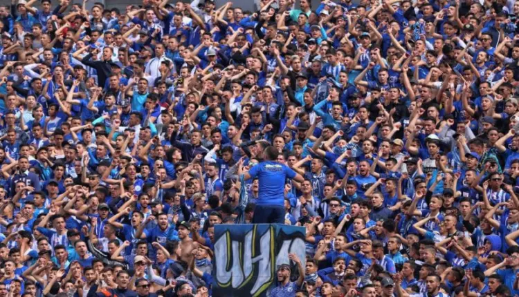 أولتراس هيركوليس تقاطع مباراة اتحاد طنجة أمام الجيش الملكي