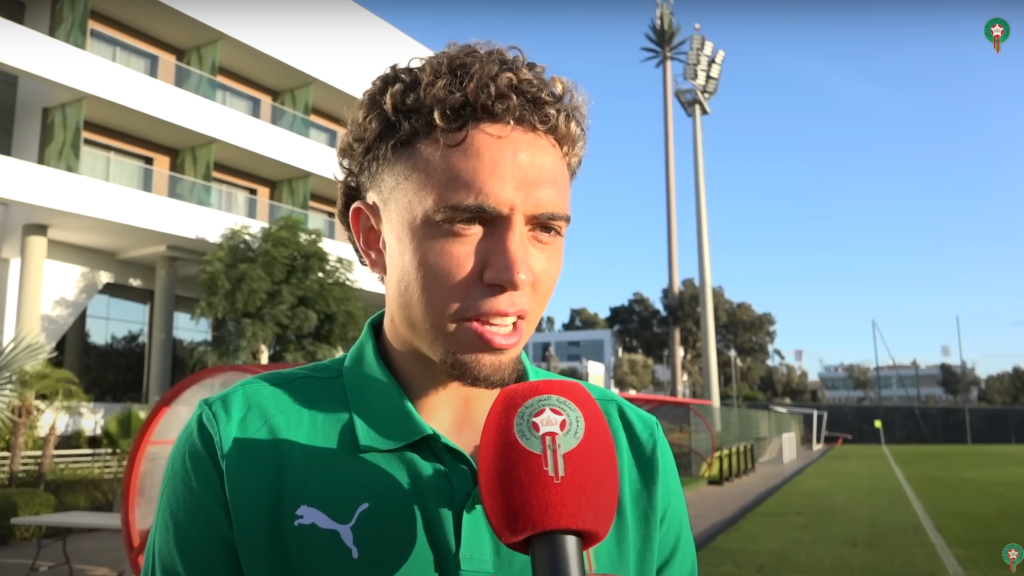 نائل العيناوي: التأقلم مع المنتخب المغربي كان سهلاً وأعد الجماهير بأفضل أداء أمام النيجر