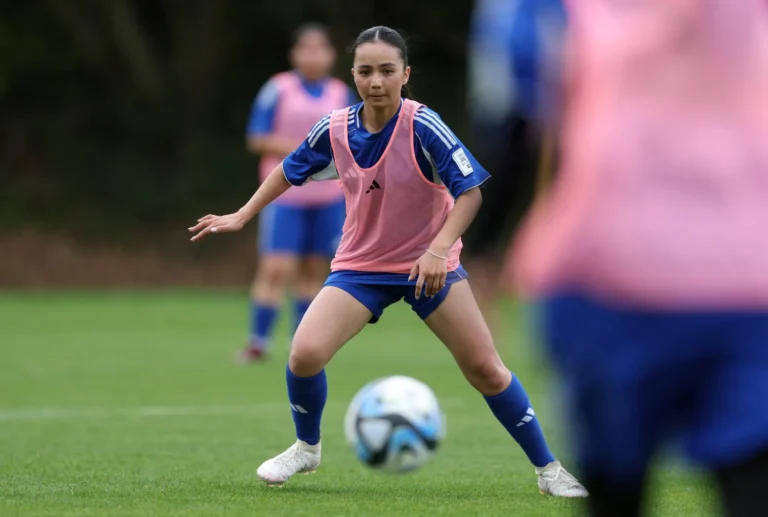 الفيفا ينقل بطولة فريق اللاجئات الأفغانيات إلى المغرب لأسباب تنظيمية