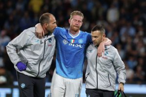 الإصابة تُبعد كيفن دي بروين عن الملاعب وتُربك حسابات نابولي وبلجيكا