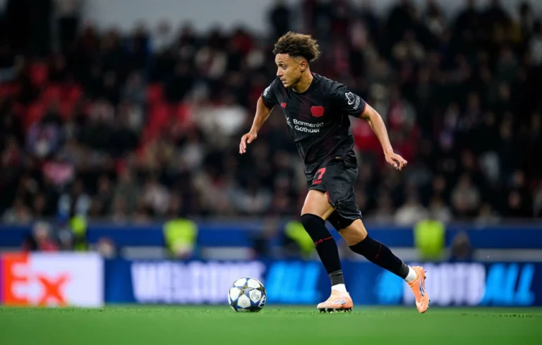 إلياس بن صغير تابع فوز ليفركوزن من دكة البدلاء أمام أونيون برلين