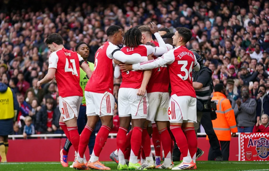 أرسنال يتصدر الدوري الإنجليزي بعد الفوز على ويستهام