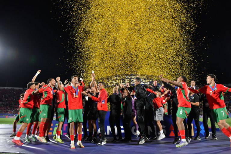 الصحافة الأرجنتينية تشيد بفوز المغرب التاريخي على الأرجنتين في نهائي كأس العالم للشباب