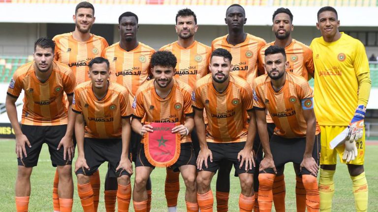 نهضة بركان ضمن المرشحين لجائزة "أفضل فريق في إفريقيا 2025"