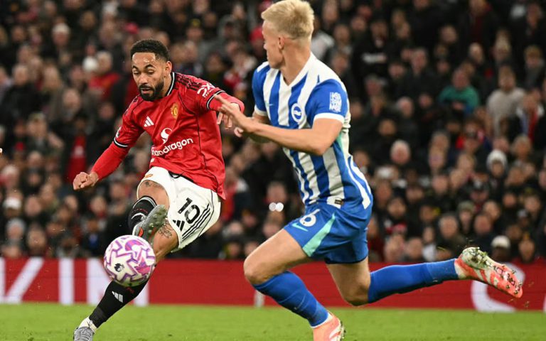 مانشستر يونايتد يواصل صحوته بفوز مثير أمام برايتون مانشستر يونايتد ضد برايتون