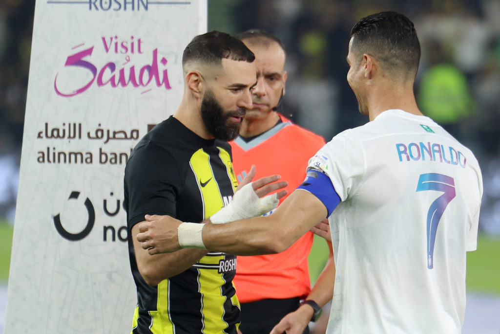 التشكيلة الرسمية لقمة الاتحاد ضد الهلال في الدوري السعودي